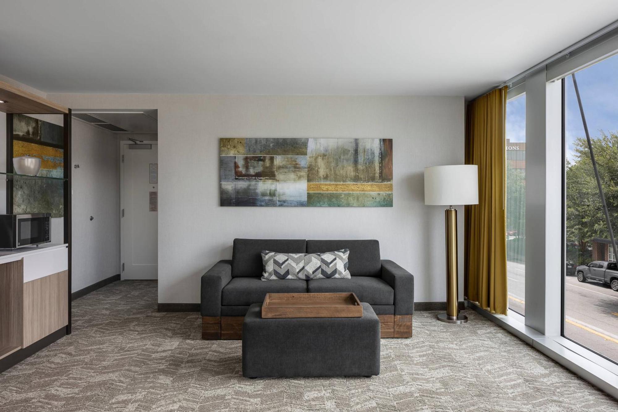 Springhill Suites By Marriott Greenville Downtown מראה חיצוני תמונה